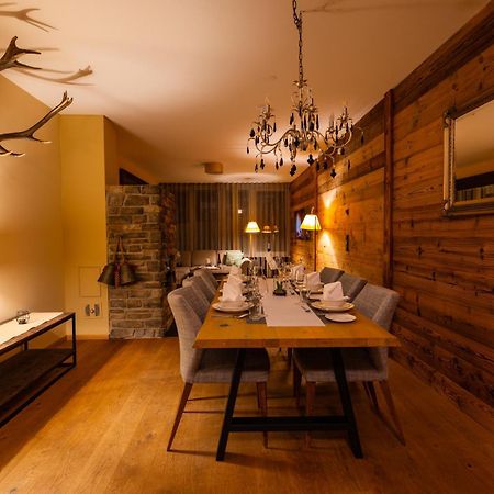 Haus Freunden Apartment Sankt Anton am Arlberg Bagian luar foto