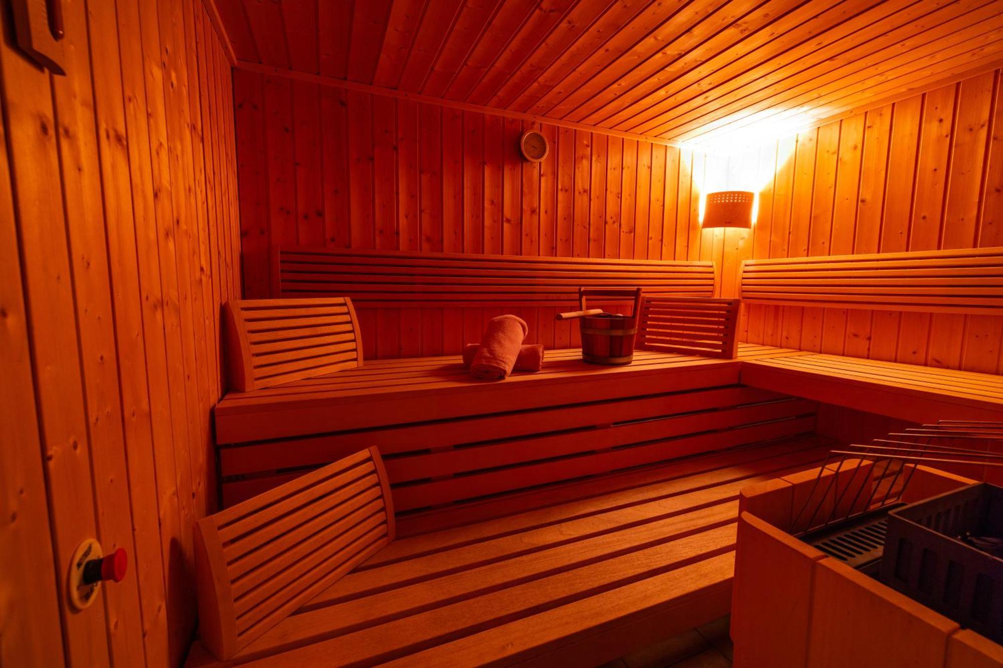 Haus Freunden Apartment Sankt Anton am Arlberg Bagian luar foto
