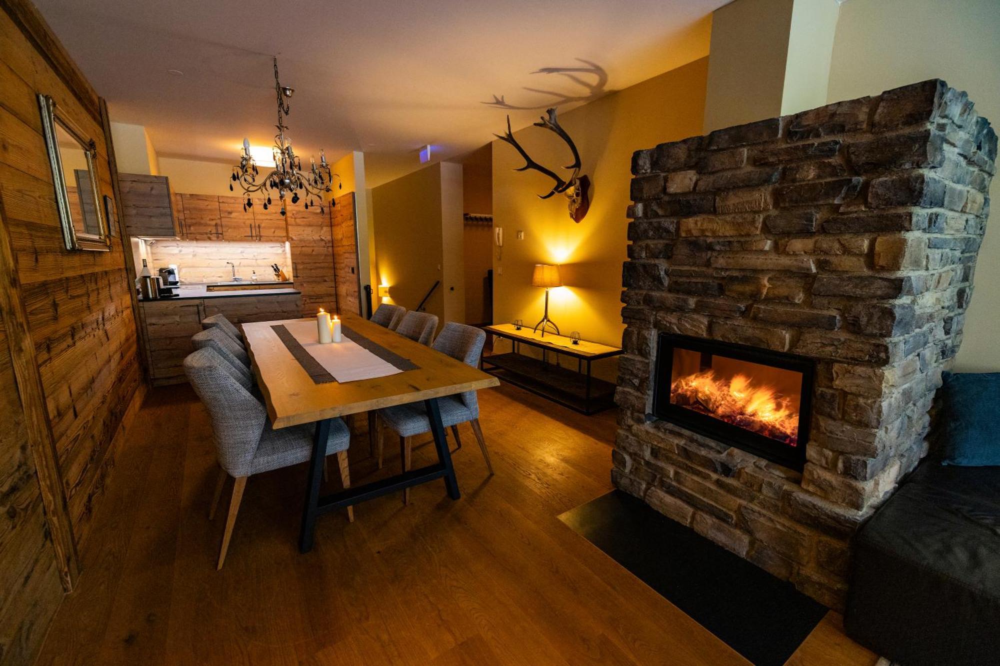 Haus Freunden Apartment Sankt Anton am Arlberg Bagian luar foto