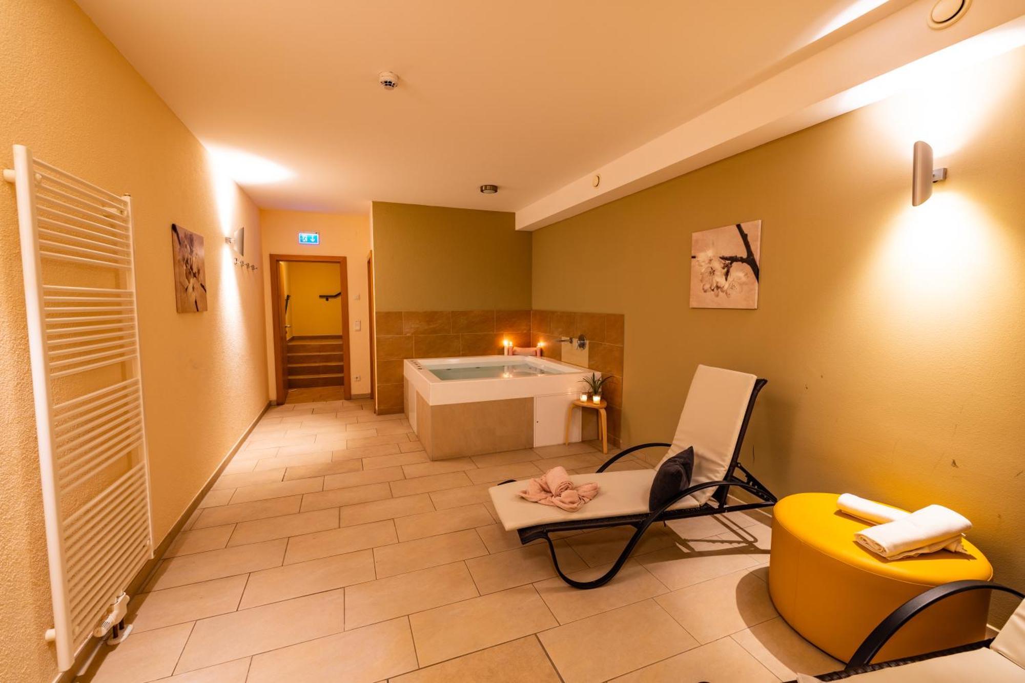Haus Freunden Apartment Sankt Anton am Arlberg Bagian luar foto