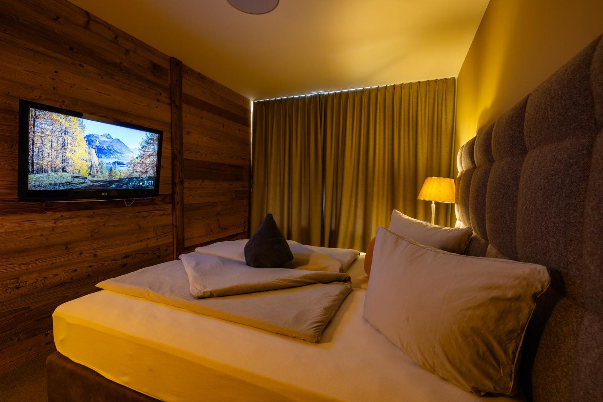 Haus Freunden Apartment Sankt Anton am Arlberg Bagian luar foto